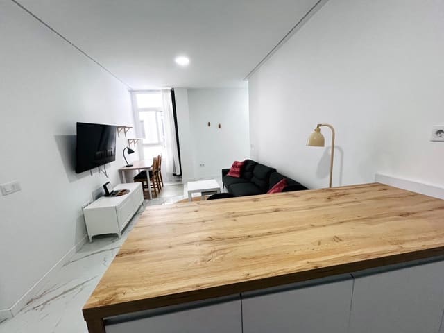 1 sypialnia Apartament do wynajęcia w Alcaravaneras, Las Palmas de Gran Canaria - 950 € (Ref: 9752071)