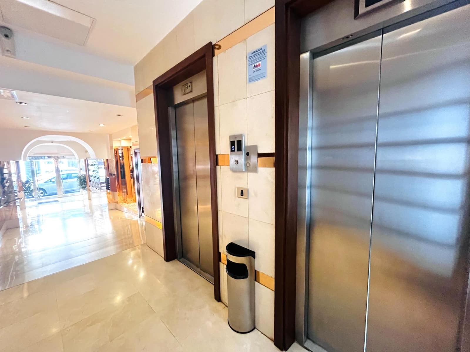 Piso de 3 habitaciones en Las Palmas de Gran Canaria en alquiler con piscina garaje - 1.800 € (Ref: 9770704)