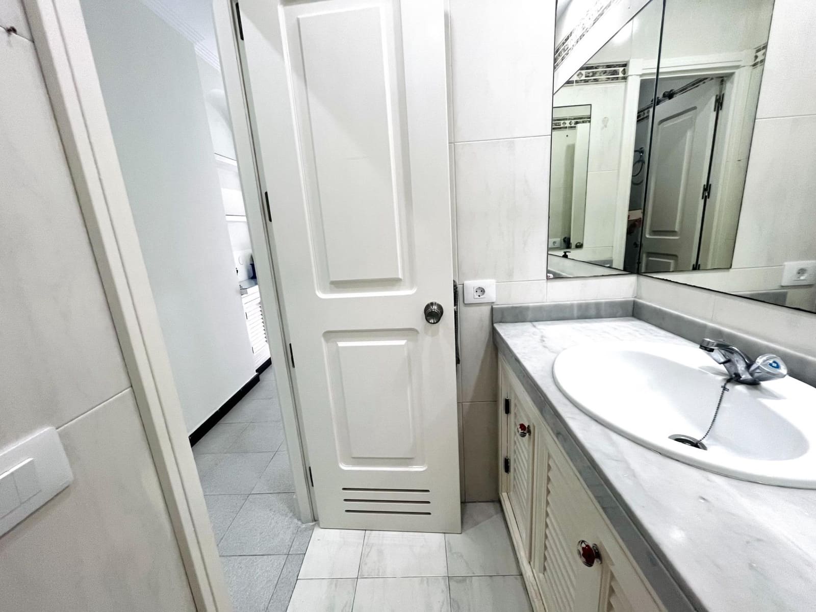 3 bedroom Flat for rent in Las Palmas de Gran Canaria with pool garage - € 1,800 (Ref: 9770704)