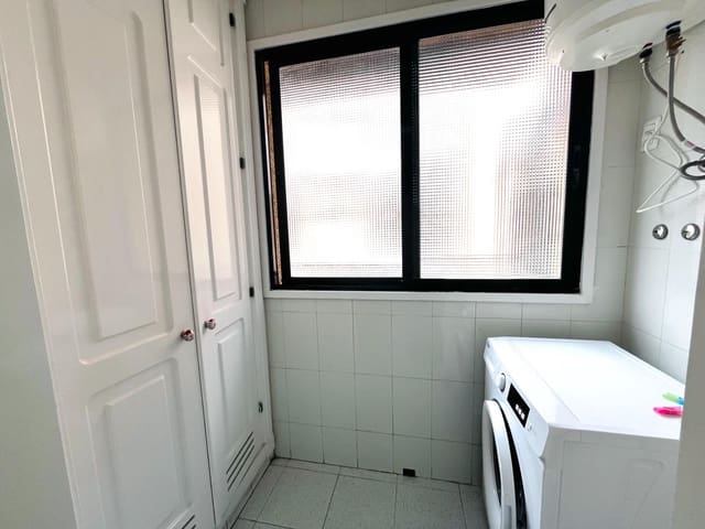 3 Zimmer Wohnung zu vermieten in Las Palmas de Gran Canaria mit Pool Garage - 1.800 € (Ref: 9770704)