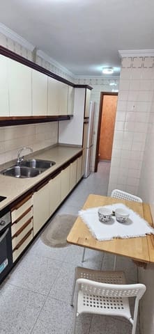 4 makuuhuone Asunto vuokrattavana paikassa Las Palmas de Gran Canaria - 800 € (Ref: 9773102)