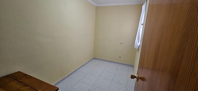 4 makuuhuone Asunto vuokrattavana paikassa Las Palmas de Gran Canaria - 800 € (Ref: 9773102)