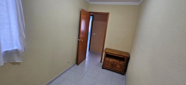 4 makuuhuone Asunto vuokrattavana paikassa Las Palmas de Gran Canaria - 800 € (Ref: 9773102)