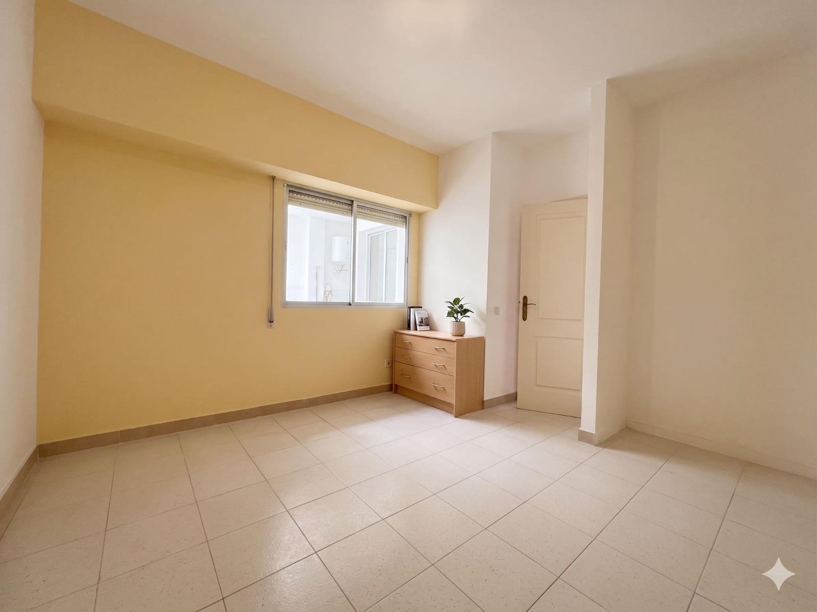 3 Zimmer Wohnung zu verkaufen in Las Palmas de Gran Canaria mit Garage - 336.000 € (Ref: 9778174)