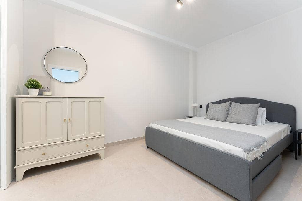 1 slaapkamer Flat te huur in Las Palmas de Gran Canaria - € 950 (Ref: 9778175)