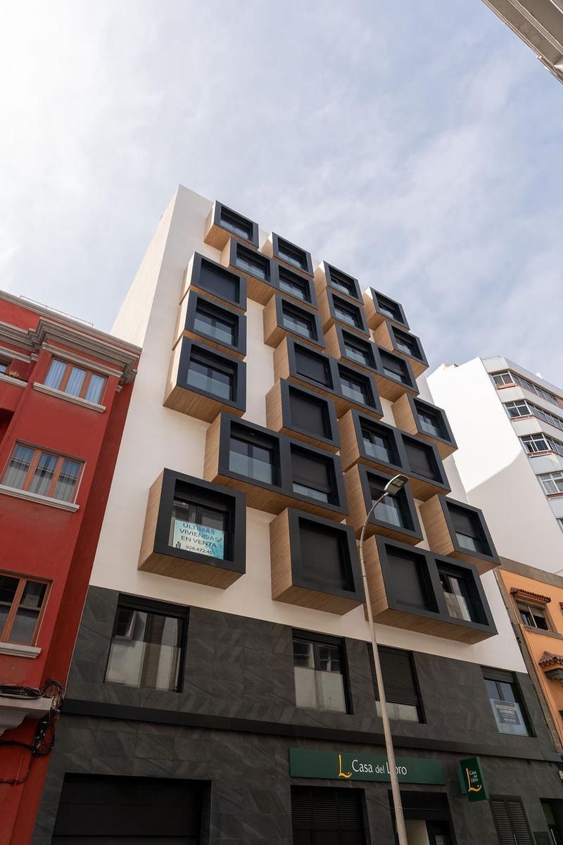 1 slaapkamer Flat te huur in Las Palmas de Gran Canaria - € 950 (Ref: 9778175)