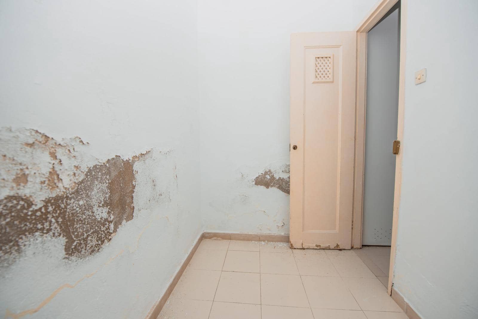 Gewerbe zu verkaufen in Las Palmas de Gran Canaria - 425.000 € (Ref: 9780598)