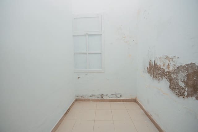 Gewerbe zu verkaufen in Triana, Las Palmas de Gran Canaria - 425.000 € (Ref: 9780598)