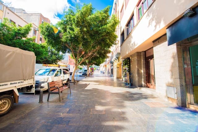 Gewerbe zu verkaufen in Triana, Las Palmas de Gran Canaria - 425.000 € (Ref: 9780598)