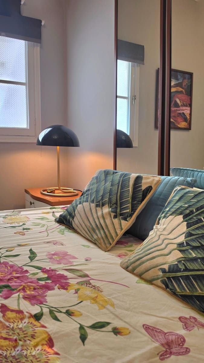 2 bedroom Flat for rent in Las Palmas de Gran Canaria - € 975 (Ref: 9788434)