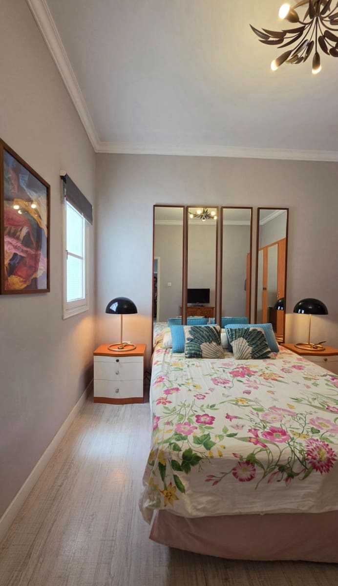 2 bedroom Flat for rent in Las Palmas de Gran Canaria - € 975 (Ref: 9788434)