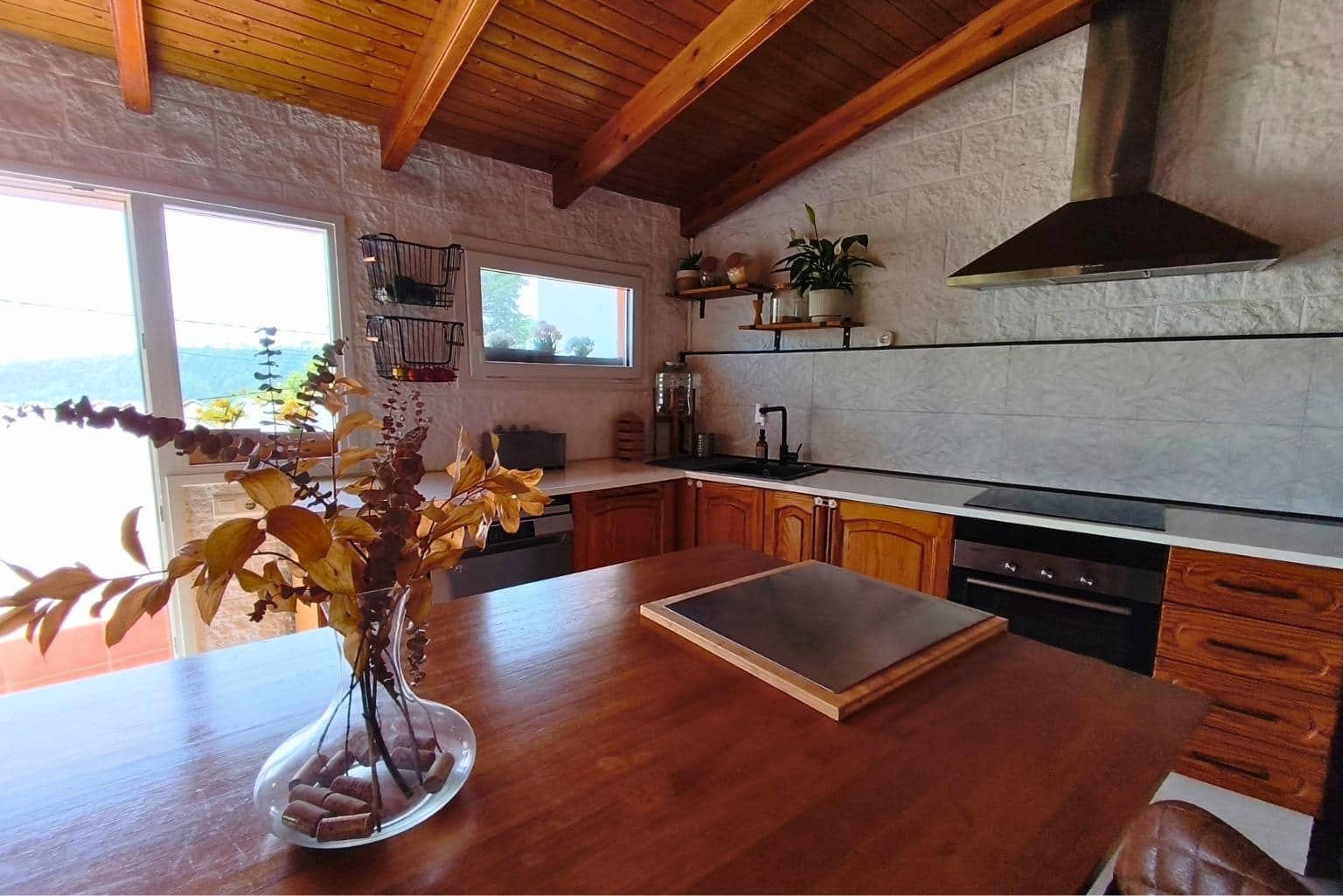 4 bedroom Villa for sale in Arucas with garage - € 299,000 (Ref: 9788437)