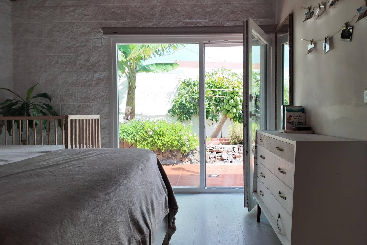 4 bedroom Villa for sale in Arucas with garage - € 299,000 (Ref: 9788437)