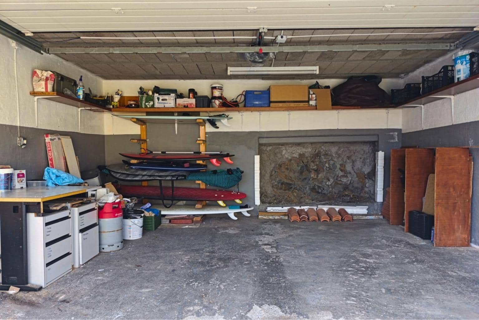 4 bedroom Villa for sale in Arucas with garage - € 299,000 (Ref: 9788437)