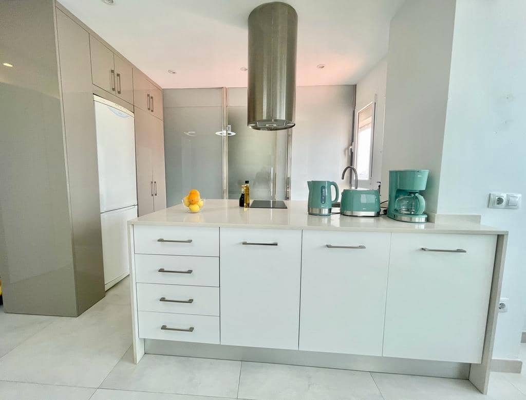 1 bedroom Apartment for rent in Las Palmas de Gran Canaria - € 850 (Ref: 9797152)