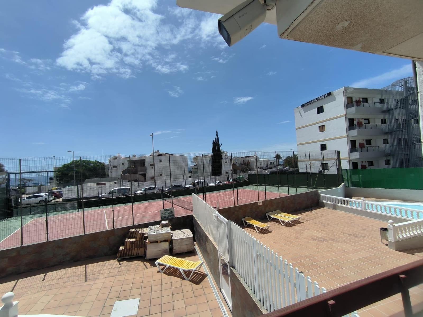 Apartamento para arrendar em Playa del Ingles com piscina - 1 200 € (Ref: 9797153)