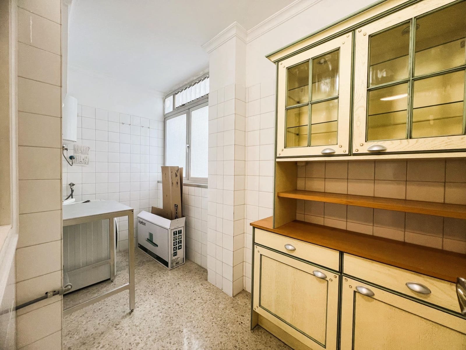 4 Zimmer Wohnung zu vermieten in Las Palmas de Gran Canaria mit Garage - 1.200 € (Ref: 9808022)