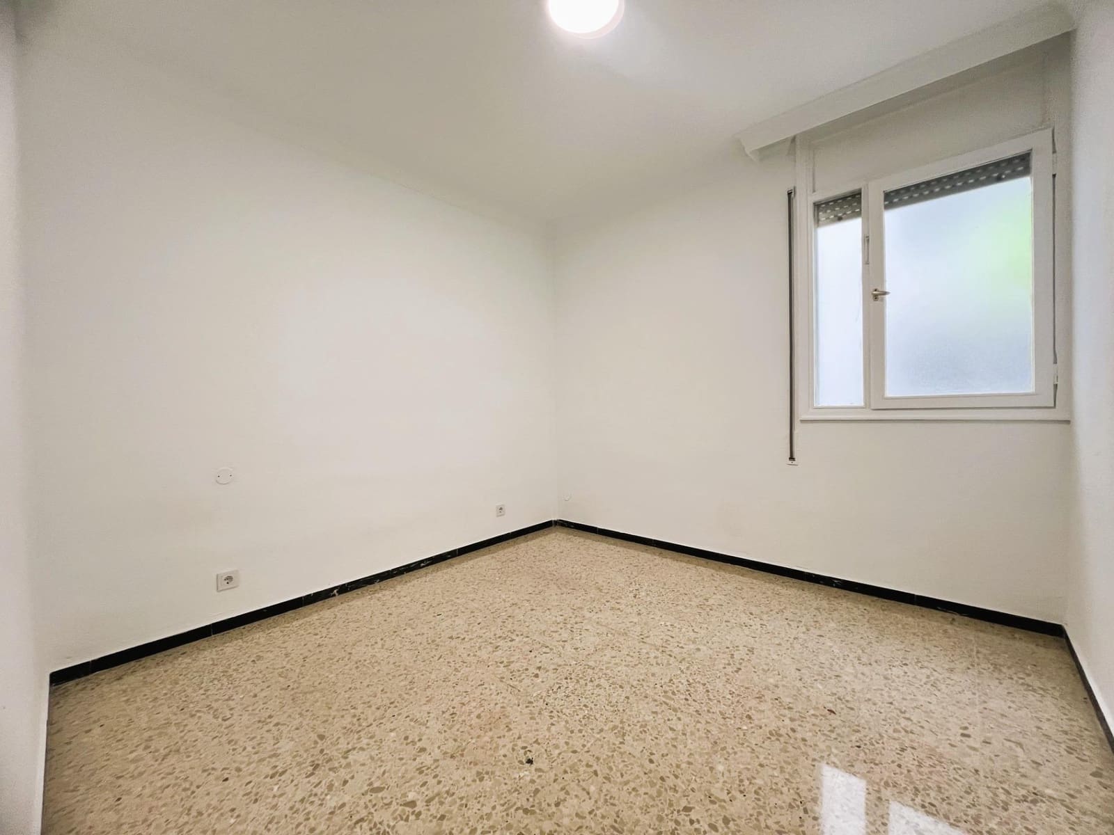 4 Zimmer Wohnung zu vermieten in Las Palmas de Gran Canaria mit Garage - 1.200 € (Ref: 9808022)