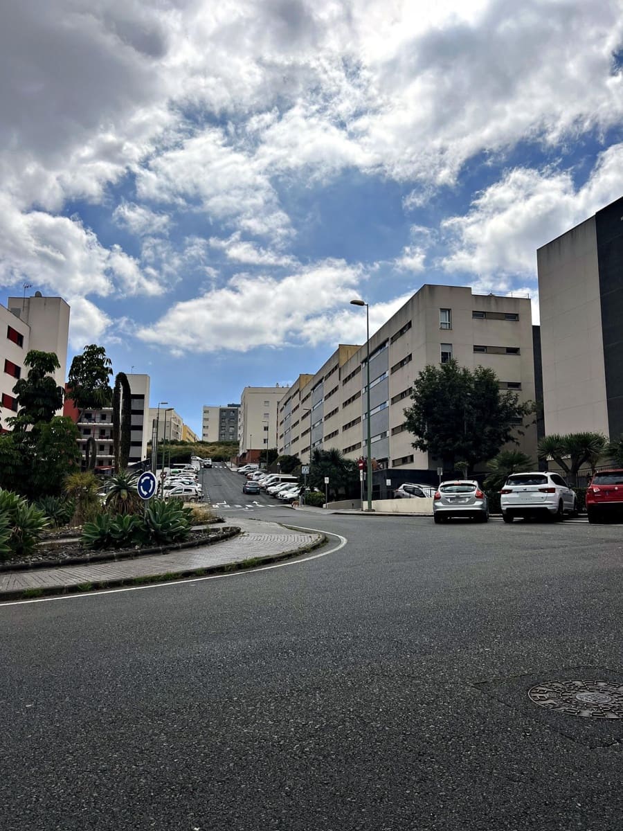 3 sypialnia Mieszkanie na sprzedaż w Las Palmas de Gran Canaria z garażem - 197 000 € (Ref: 9815879)