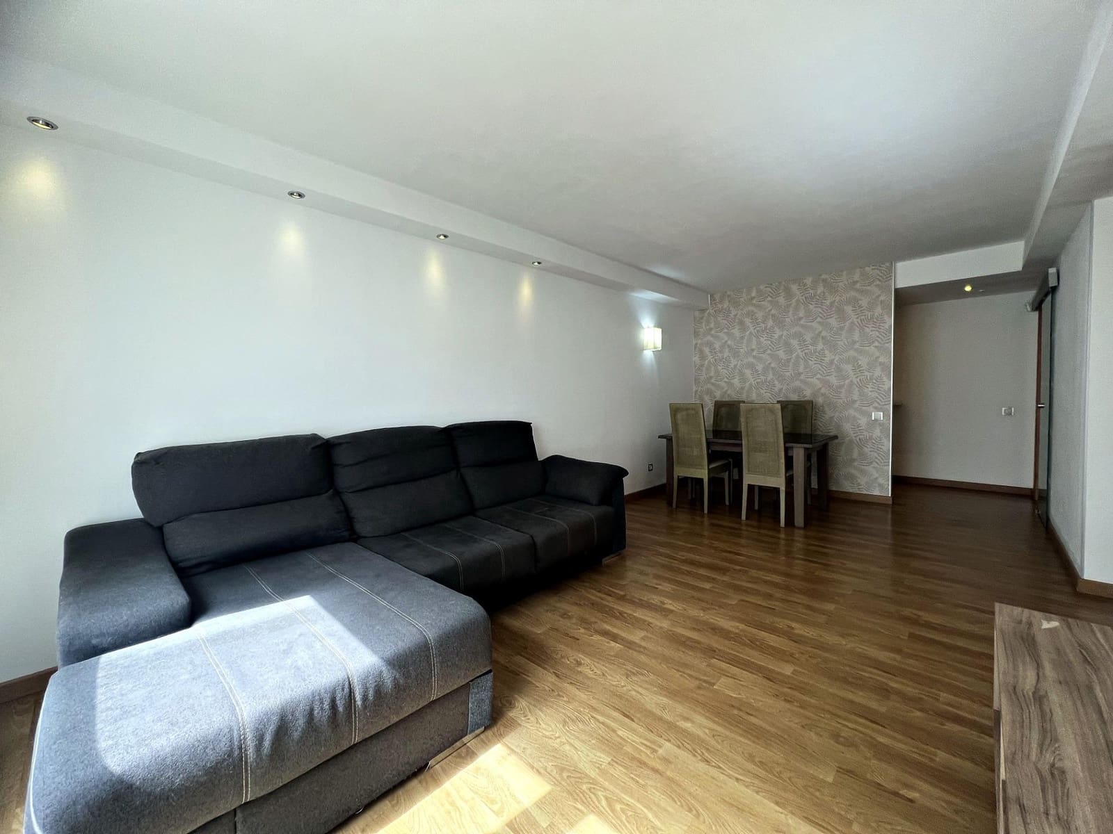 3 sypialnia Mieszkanie na sprzedaż w Las Palmas de Gran Canaria z garażem - 197 000 € (Ref: 9815879)