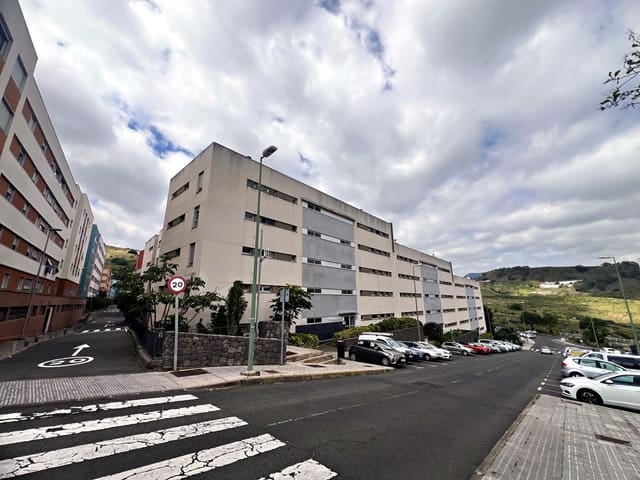 3 sypialnia Mieszkanie na sprzedaż w Las Palmas de Gran Canaria z garażem - 197 000 € (Ref: 9815879)