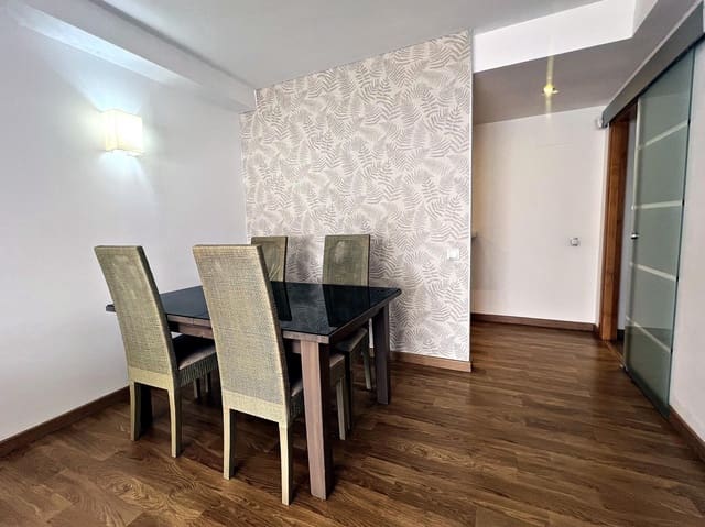 3 sypialnia Mieszkanie na sprzedaż w Las Palmas de Gran Canaria z garażem - 197 000 € (Ref: 9815879)