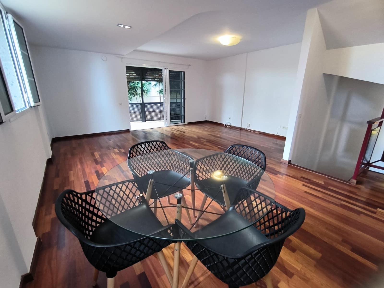 Pareado de 3 habitaciones en Las Palmas de Gran Canaria en venta con garaje - 409.000 € (Ref: 9831579)