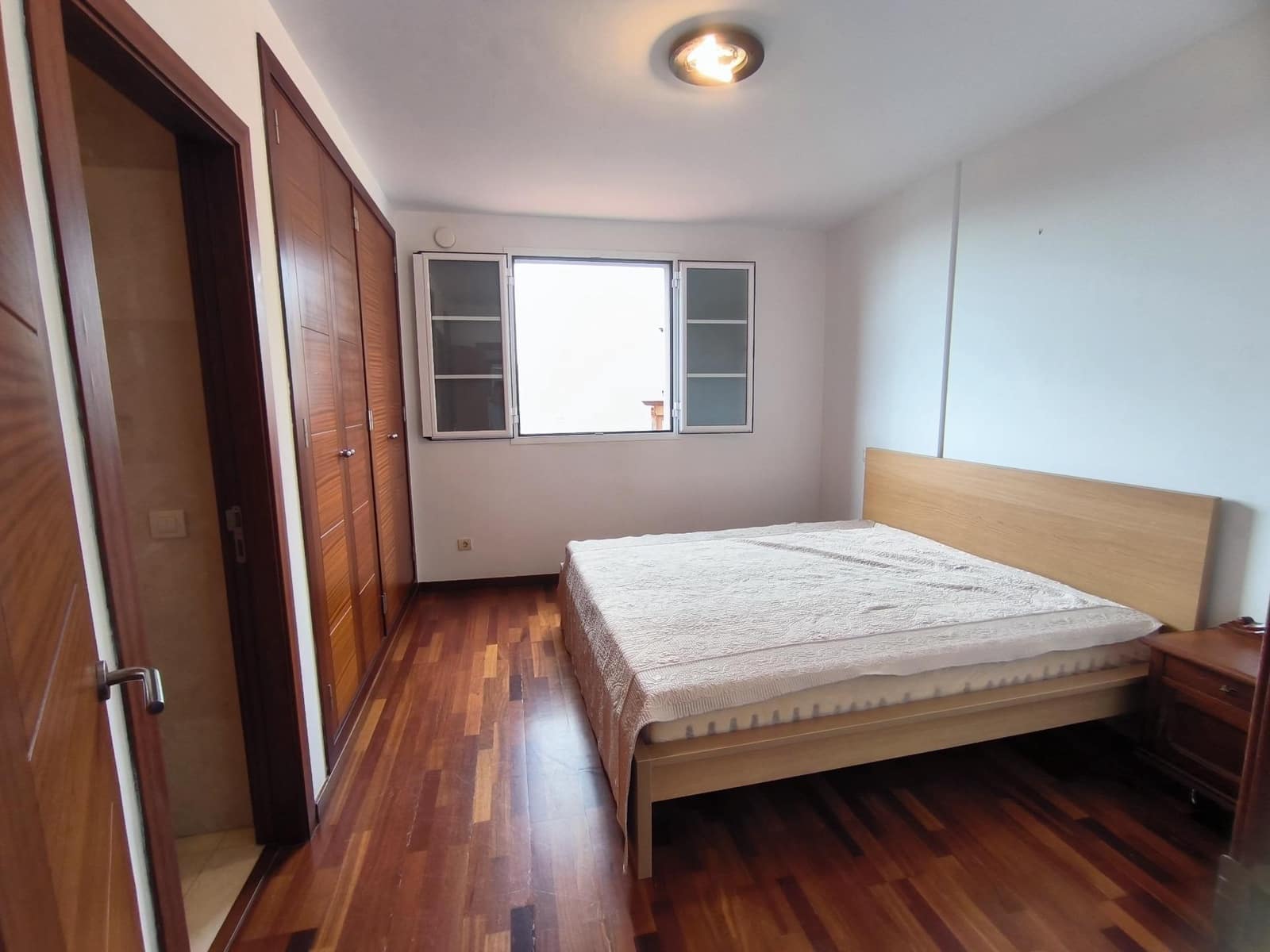 Pareado de 3 habitaciones en Las Palmas de Gran Canaria en venta con garaje - 409.000 € (Ref: 9831579)