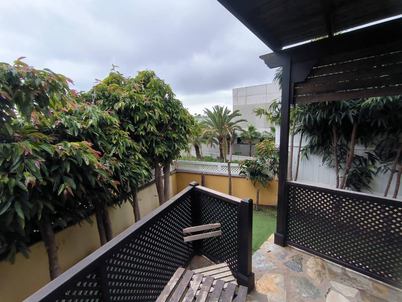 3 bedroom Semi-detached Villa for sale in Las Palmas de Gran Canaria with garage - € 409,000 (Ref: 9831579)