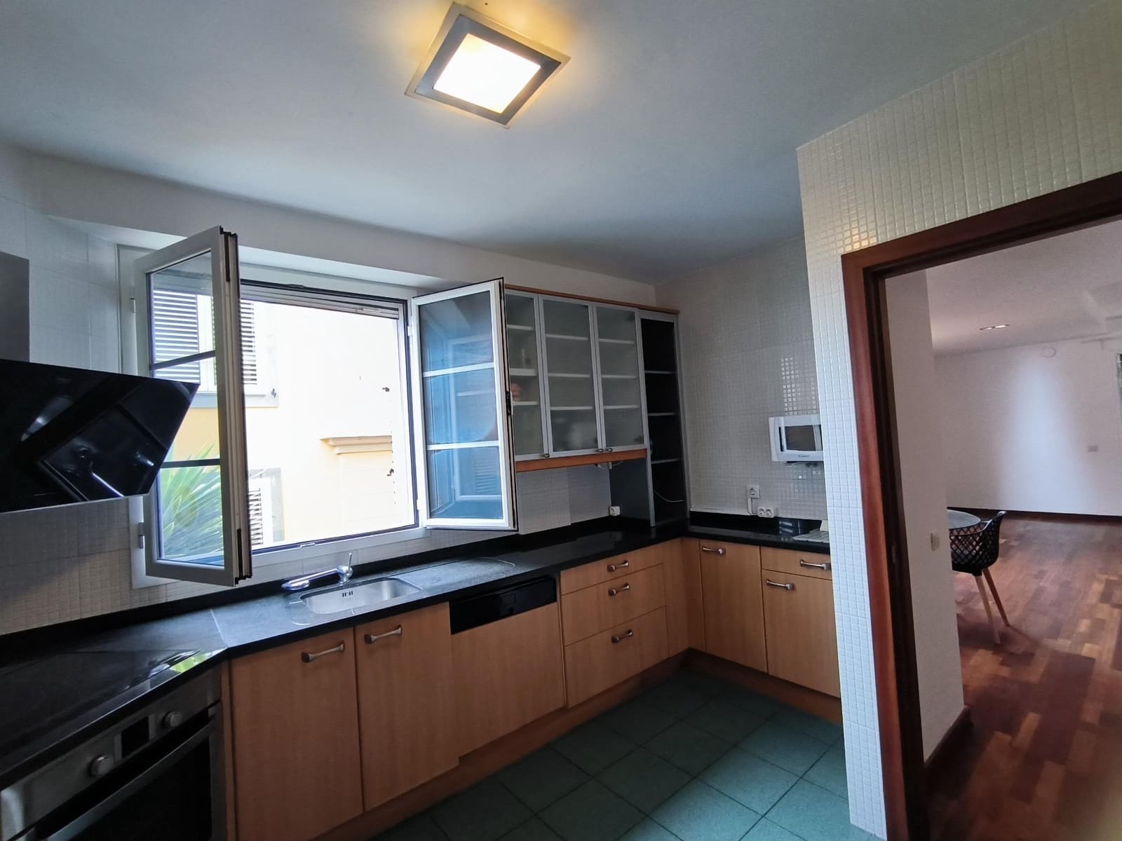 3 bedroom Semi-detached Villa for sale in Las Palmas de Gran Canaria with garage - € 409,000 (Ref: 9831579)