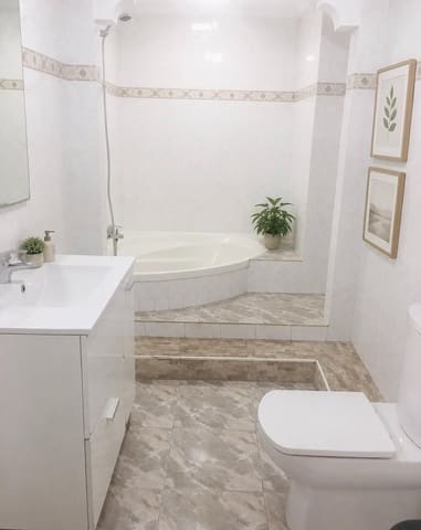 4 Zimmer Wohnung zu vermieten in Santa Catalina - Canteras, Las Palmas de Gran Canaria - 1.500 € (Ref: 9836284)
