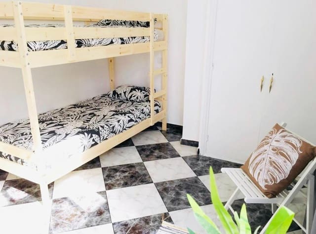 4 Zimmer Wohnung zu vermieten in Santa Catalina - Canteras, Las Palmas de Gran Canaria - 1.500 € (Ref: 9836284)