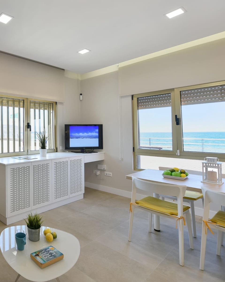 2 makuuhuone Asunto vuokrattavana paikassa Las Palmas de Gran Canaria - 1 800 € (Ref: 9860139)