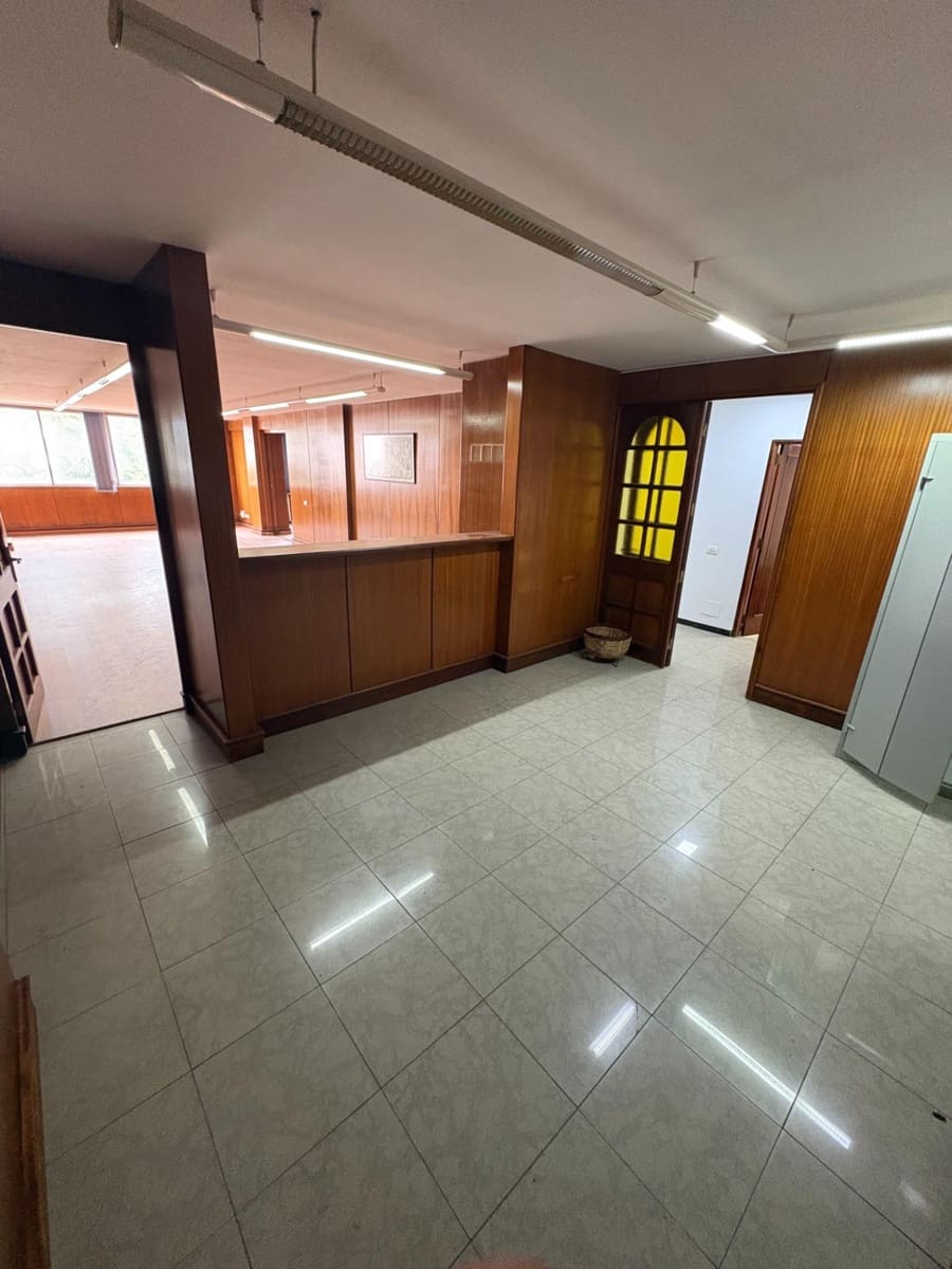 Piso de 4 habitaciones en Las Palmas de Gran Canaria en venta con garaje - 402.000 € (Ref: 9868627)