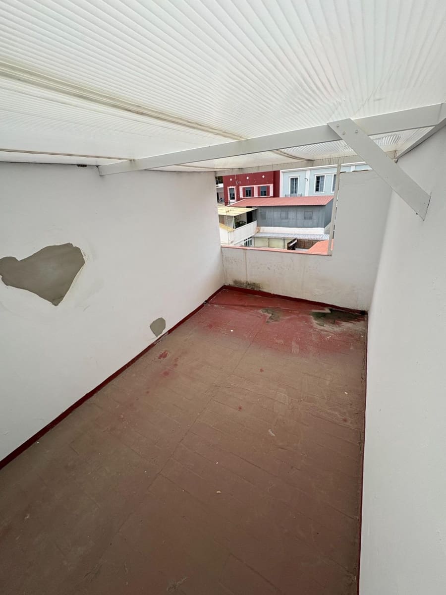 Piso de 4 habitaciones en Las Palmas de Gran Canaria en venta con garaje - 402.000 € (Ref: 9868627)