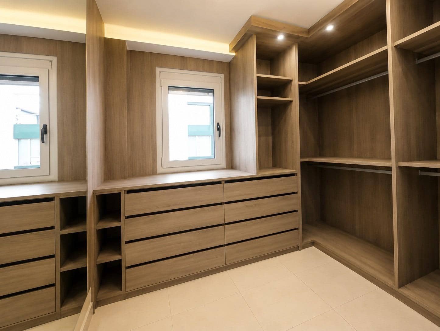 3 sovrum Lägenhet att hyra i Las Palmas de Gran Canaria med garage - 1 300 € (Ref: 9868628)