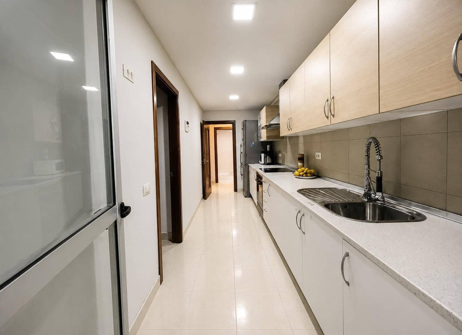 3 sovrum Lägenhet att hyra i Las Palmas de Gran Canaria med garage - 1 300 € (Ref: 9868628)