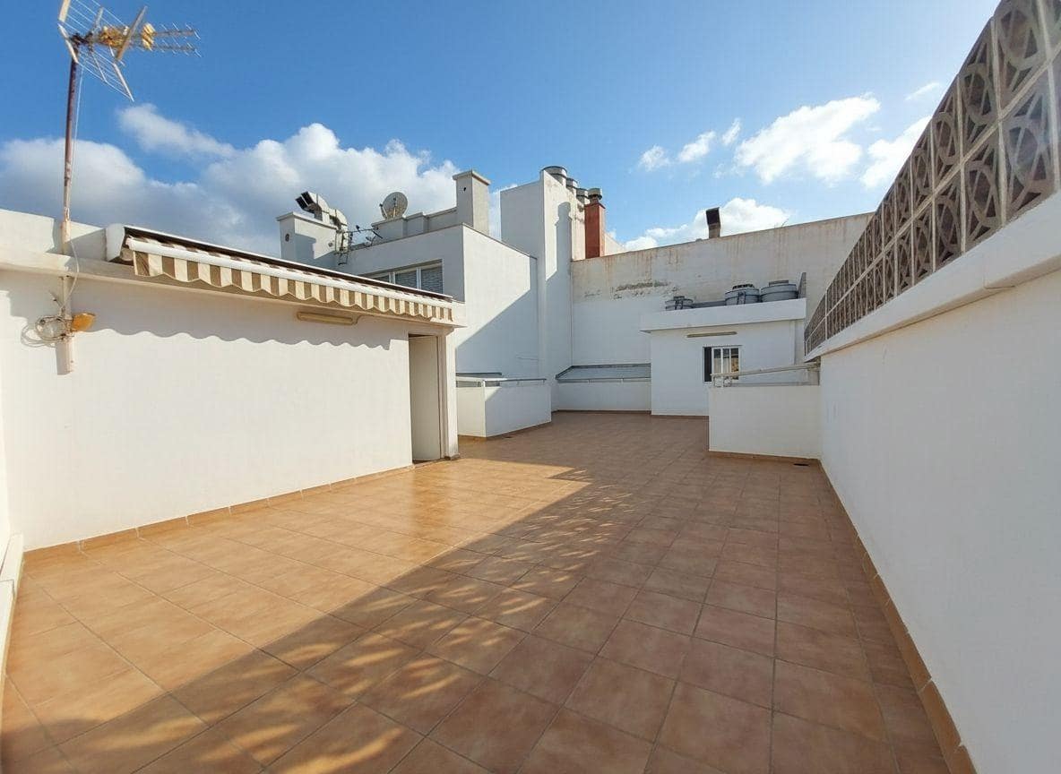 6 soveværelse Lejlighed til salg i Las Palmas de Gran Canaria - € 570.000 (Ref: 9868629)