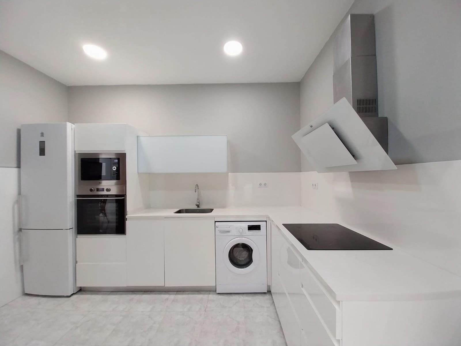6 soveværelse Lejlighed til salg i Las Palmas de Gran Canaria - € 570.000 (Ref: 9868629)