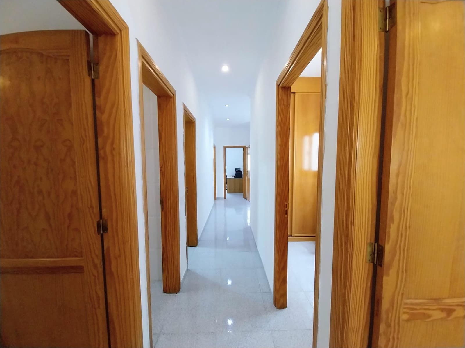 6 soveværelse Lejlighed til salg i Las Palmas de Gran Canaria - € 570.000 (Ref: 9868629)