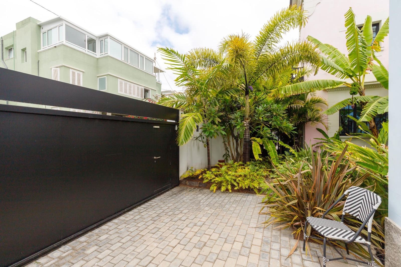 5 quarto Moradia para venda em Las Palmas de Gran Canaria com piscina garagem - 1 285 000 € (Ref: 9873542)