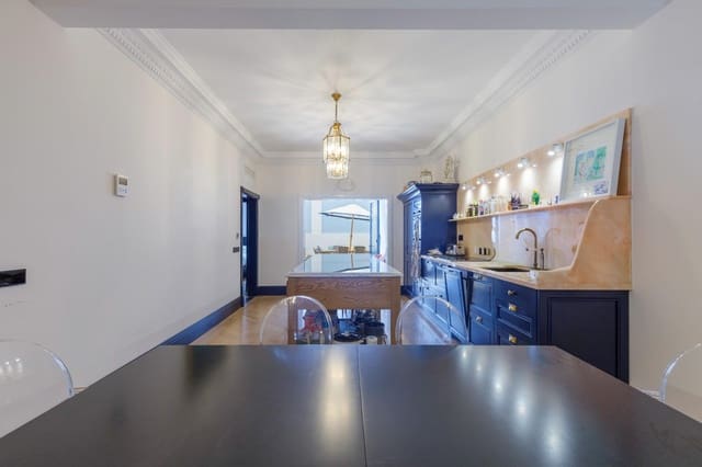 5 quarto Moradia para venda em Ciudad Jardín, Las Palmas de Gran Canaria com piscina garagem - 925 000 € (Ref: 9873543)