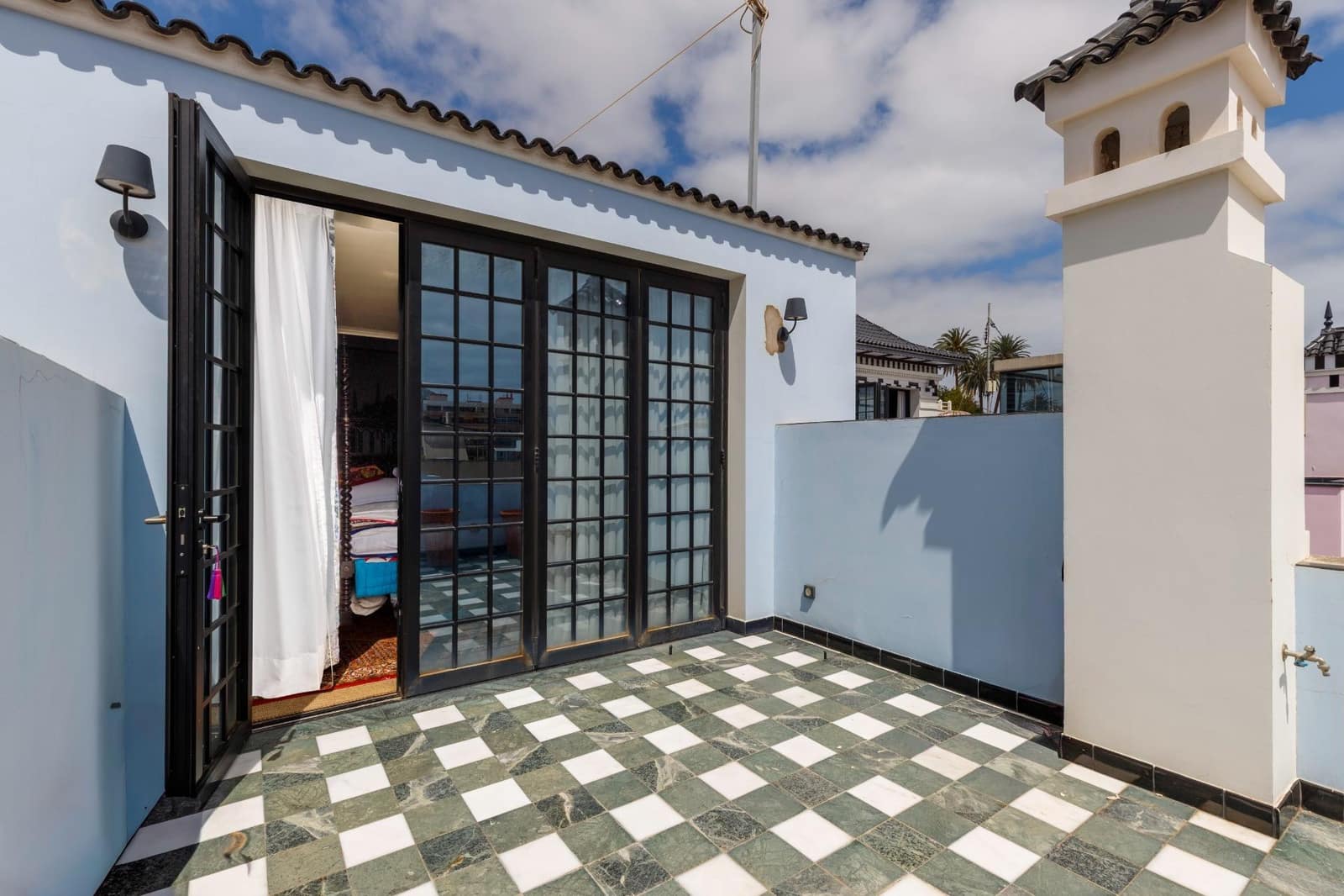5 quarto Moradia para venda em Las Palmas de Gran Canaria com piscina garagem - 925 000 € (Ref: 9873543)