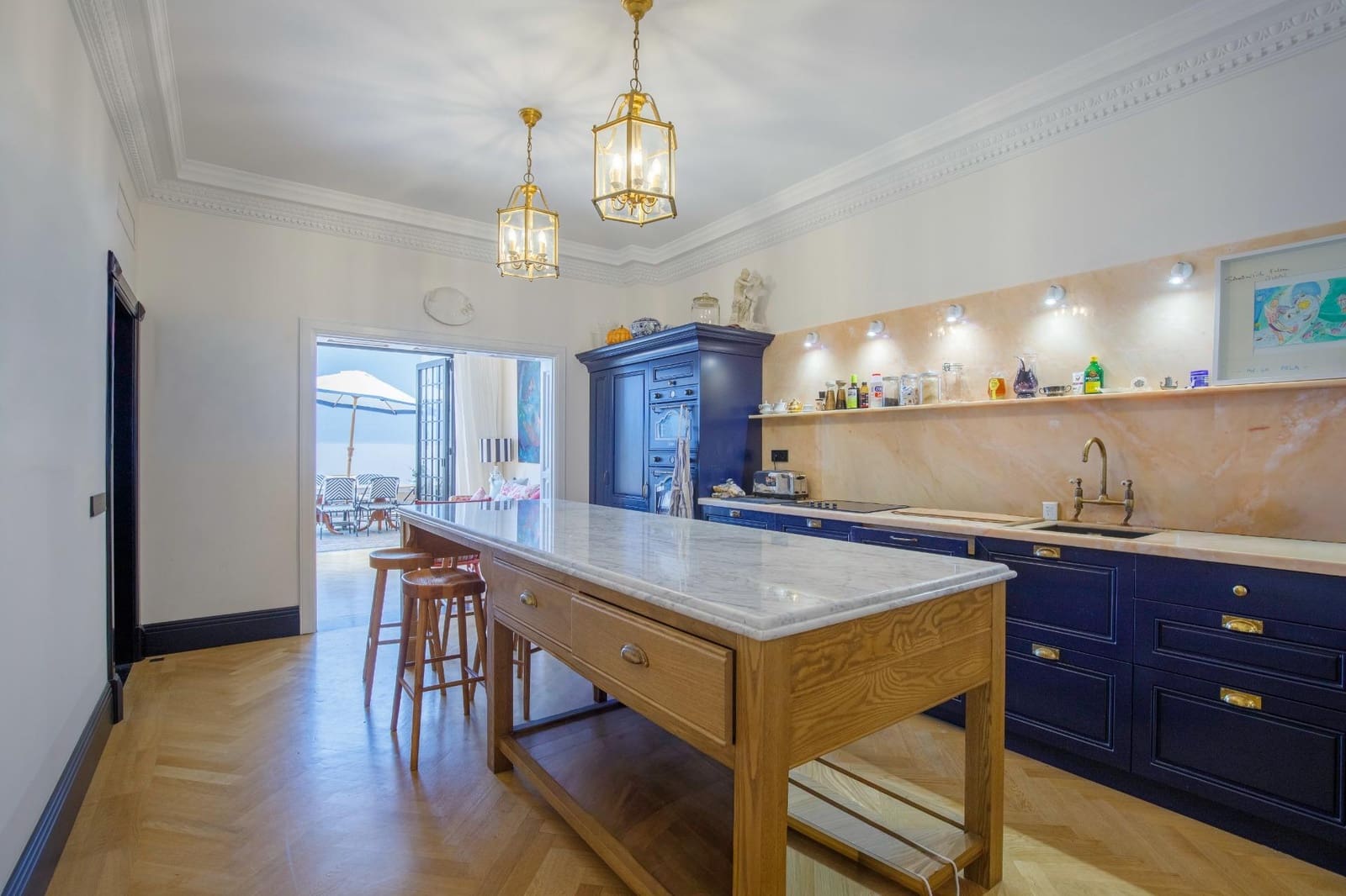 5 bedroom Villa for sale in Las Palmas de Gran Canaria with garage - € 925,000 (Ref: 9873543)