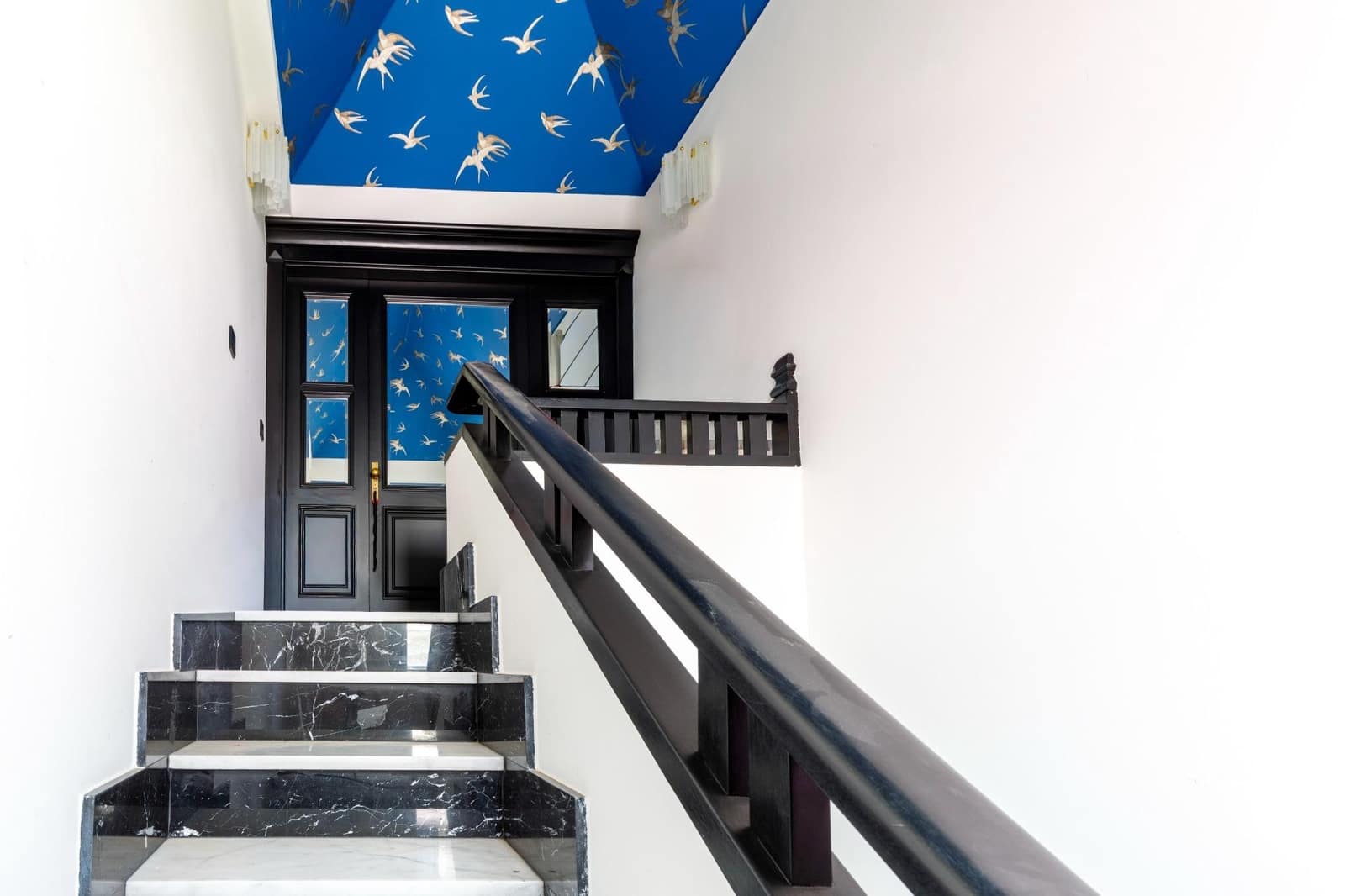 5 bedroom Villa for sale in Las Palmas de Gran Canaria with garage - € 925,000 (Ref: 9873543)