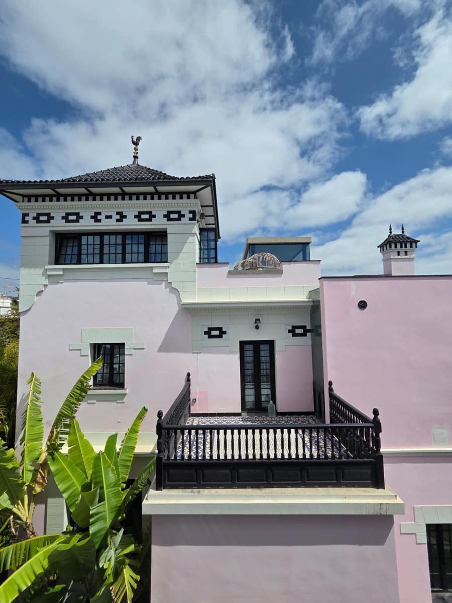 10 chambre Villa/Maison à vendre à Las Palmas de Gran Canaria avec piscine garage - 2 210 000 € (Ref: 9878905)