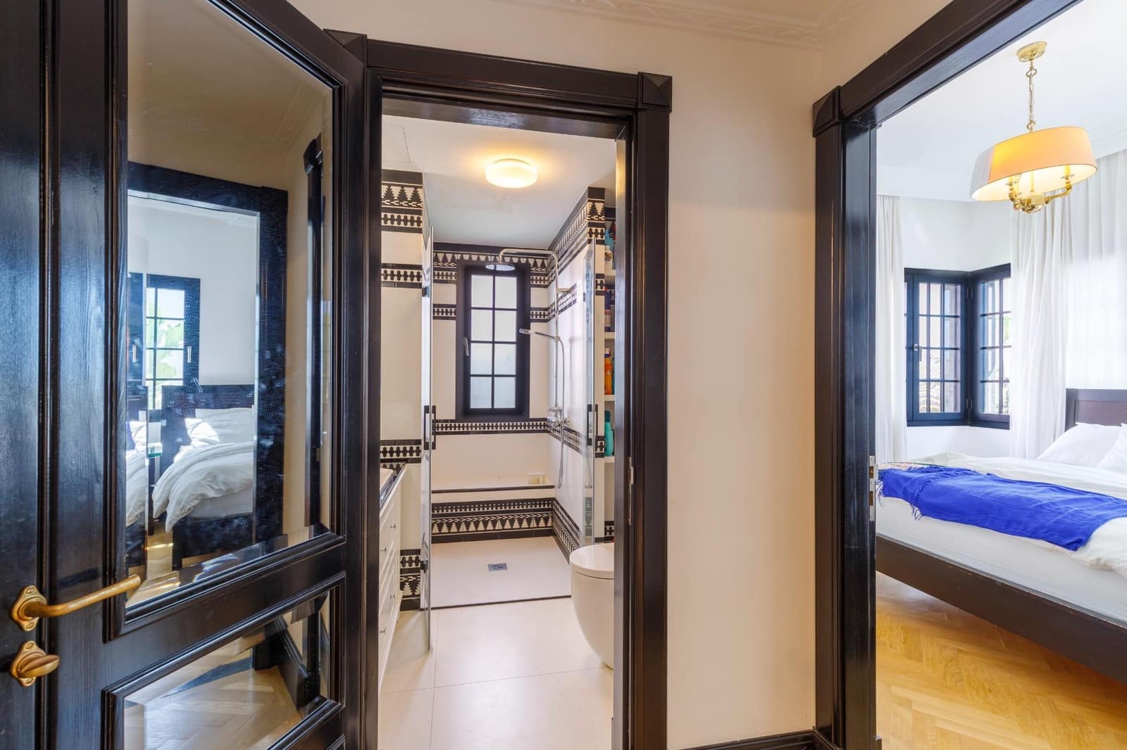 10 chambre Villa/Maison à vendre à Las Palmas de Gran Canaria avec piscine garage - 2 210 000 € (Ref: 9878905)