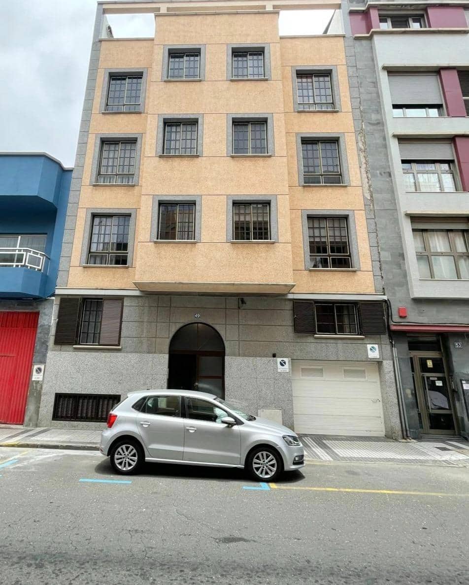 4 soveværelse Lejlighed til leje i Las Palmas de Gran Canaria med garage - € 1.500 (Ref: 9884863)