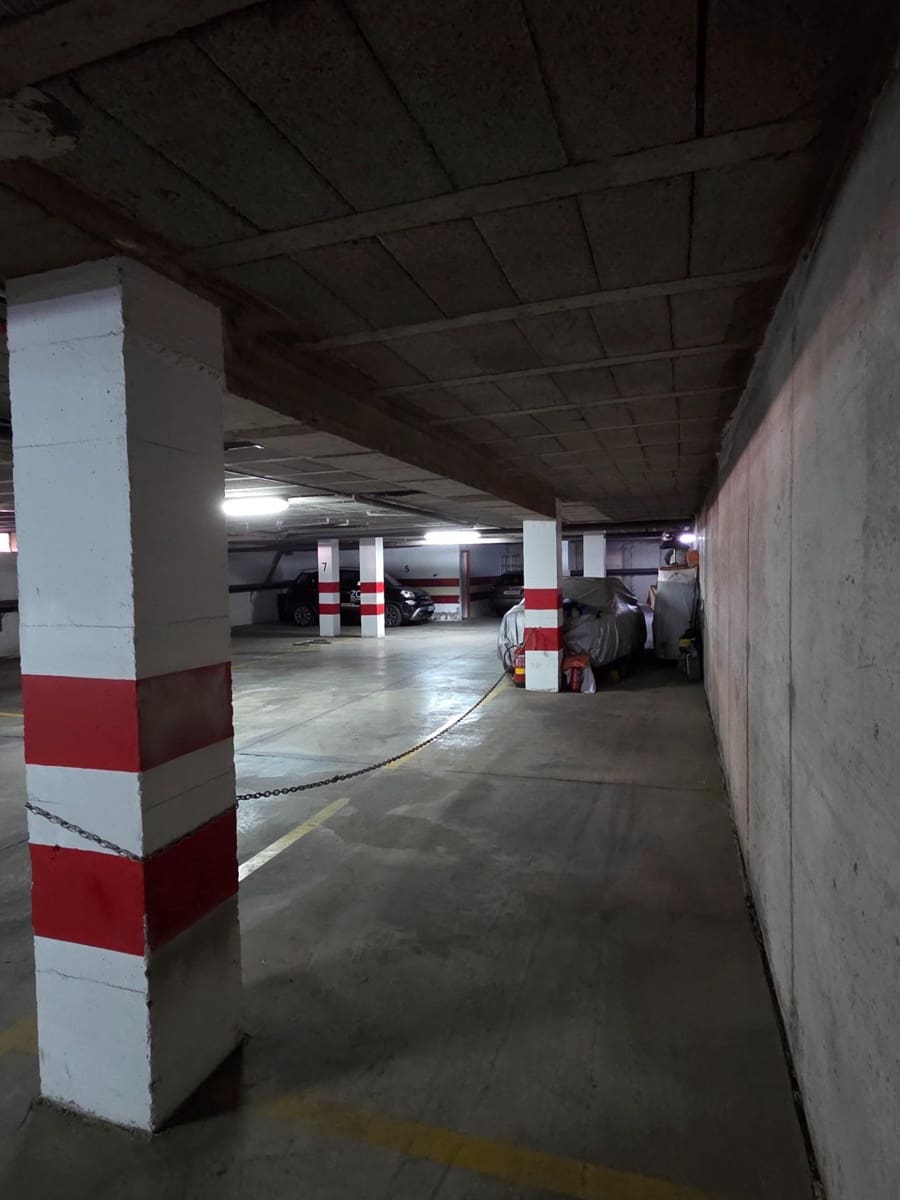 Garaje en San Bartolomé de Tirajana en venta - 30.000 € (Ref: 9892415)
