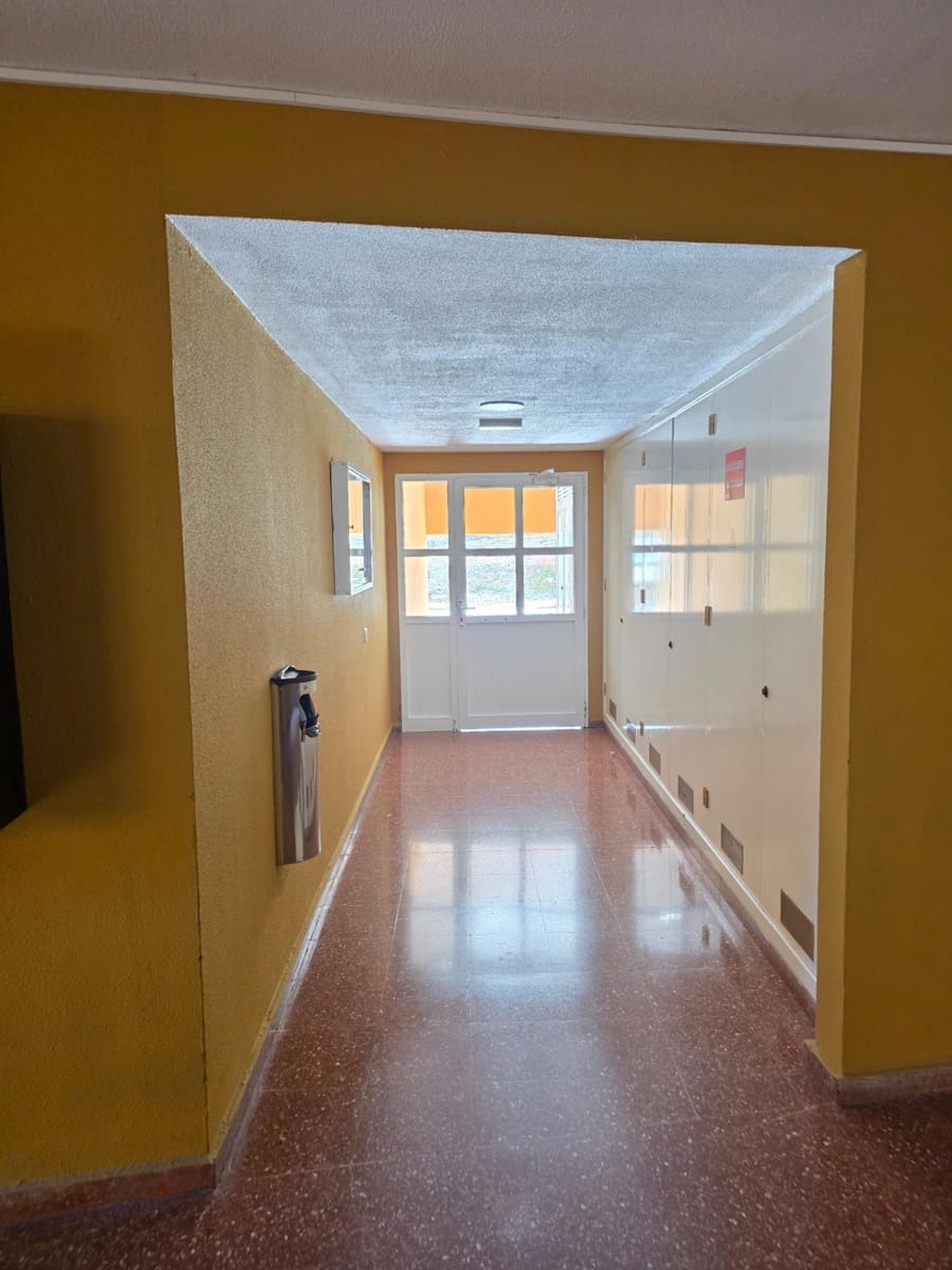 Garaje en San Bartolomé de Tirajana en venta - 30.000 € (Ref: 9892415)